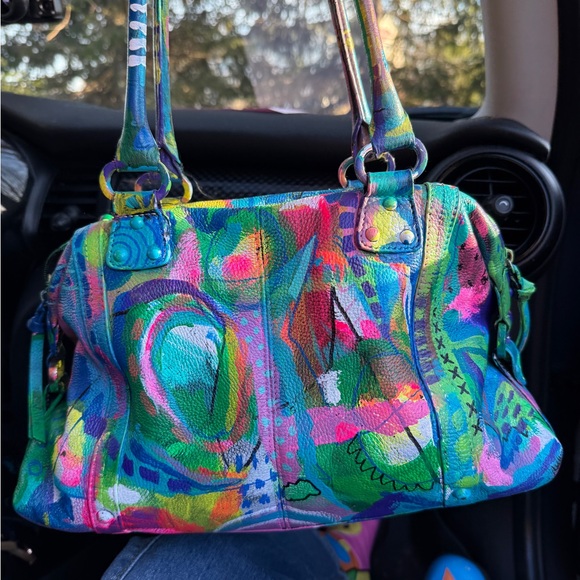 Meet your Posher, Sacha - Picture 11 of 16